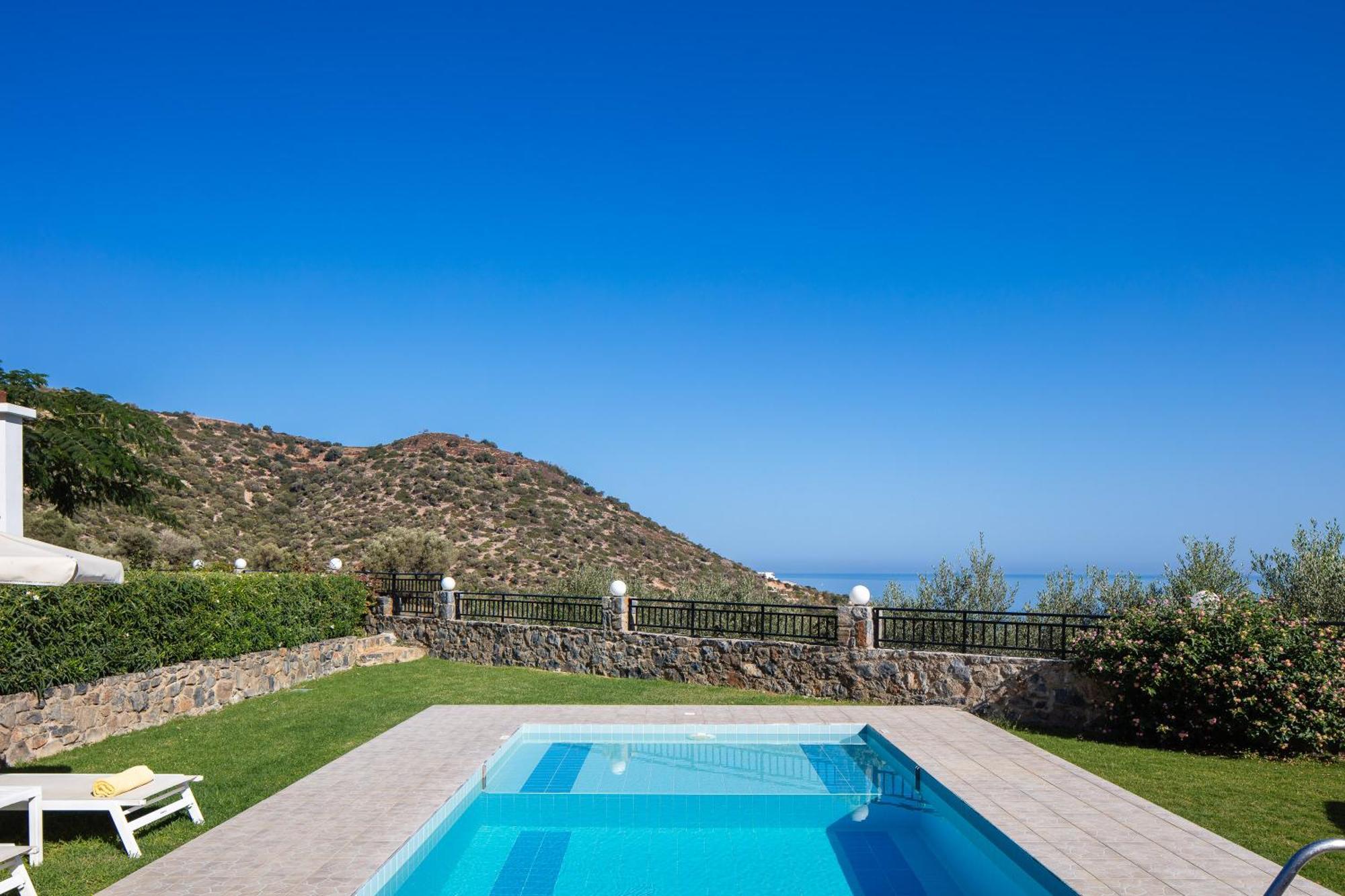 Real Dream Villas, Cretan Gems With Seaviews, By Thinkvilla Bali  Kültér fotó