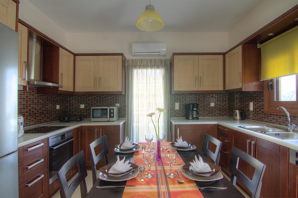 Real Dream Villas, Cretan Gems With Seaviews, By Thinkvilla Bali  Kültér fotó